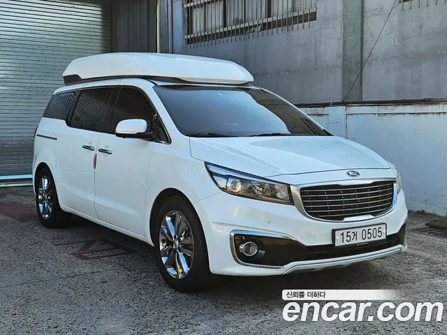 Kia Carnival 2015 thumb 2