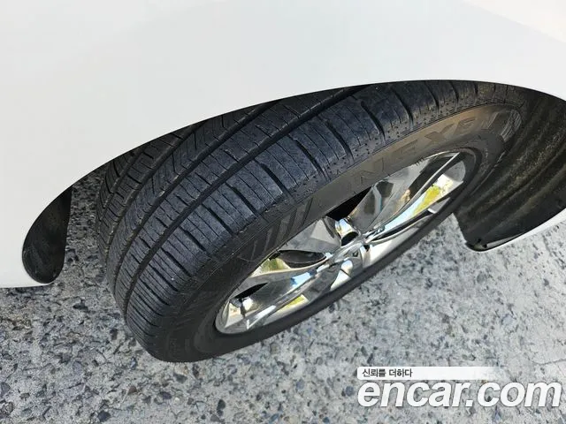 Kia Carnival 2015 thumb 7
