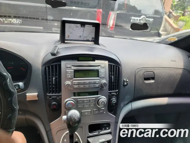 Hyundai Starex 2013 thumb 5
