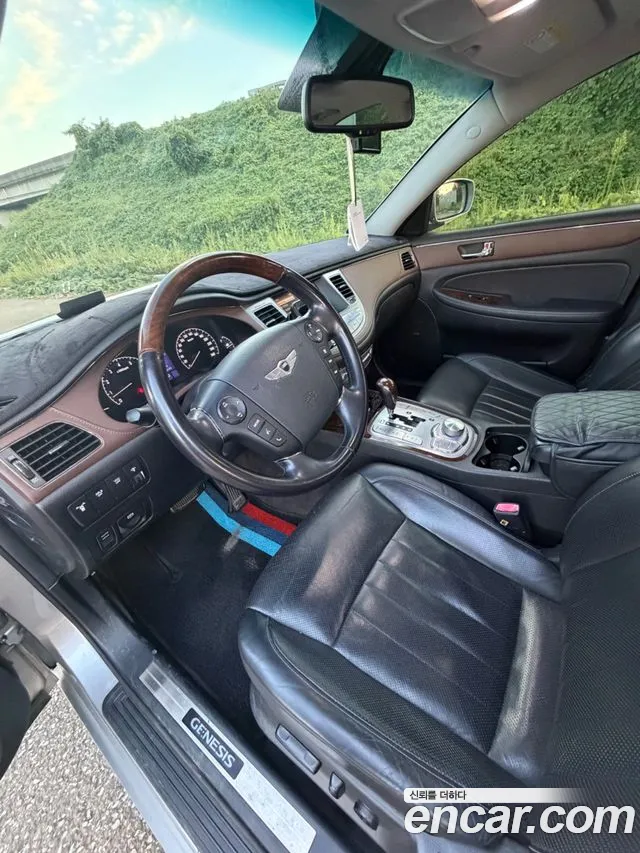 Hyundai Genesis 2008 thumb 7