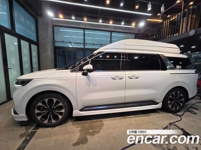 Kia Carnival 2023 thumb 9