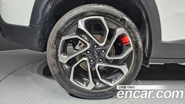 ChevroletGMDaewoo Tracker 2023 thumb 5