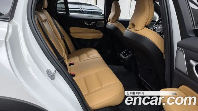Volvo V60 2024 thumb 11