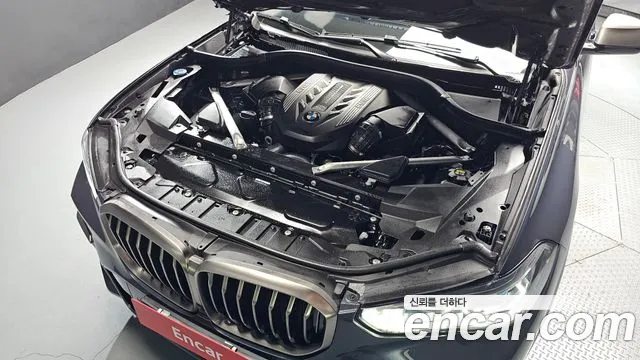 BMW X5 2021 thumb 6