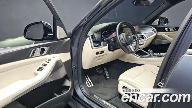 BMW X5 2021 thumb 10