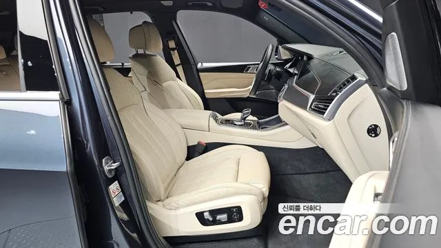 BMW X5 2021 thumb 11