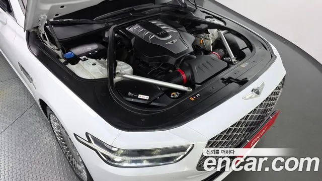 Genesis G90 2019 thumb 6