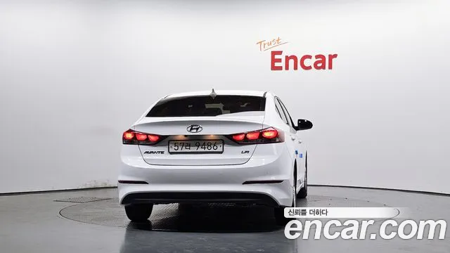 Hyundai Avante 2015 thumb 3