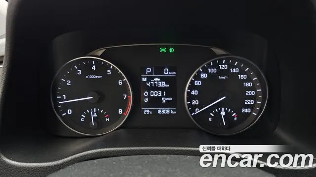 Hyundai Avante 2015 thumb 7