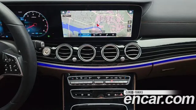 Mercedes-Benz E-Класс 2021 thumb 12