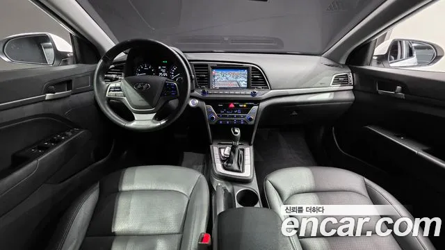 Hyundai Avante 2017 thumb 7