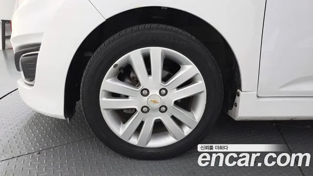 ChevroletGMDaewoo Spark 2013 thumb 5