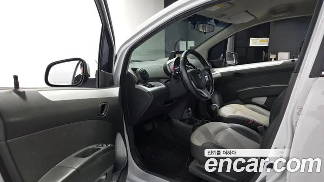 ChevroletGMDaewoo Spark 2013 thumb 10