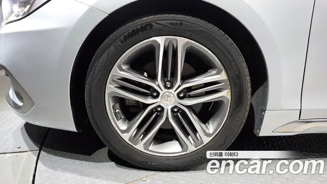 Hyundai Grandeur 2017 thumb 5