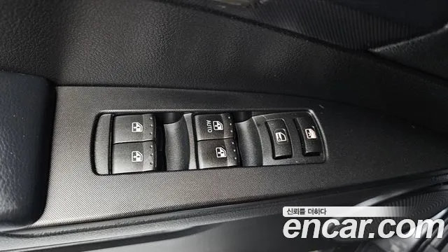 KG_Mobility_Ssangyong KORANDO 2017 thumb 12
