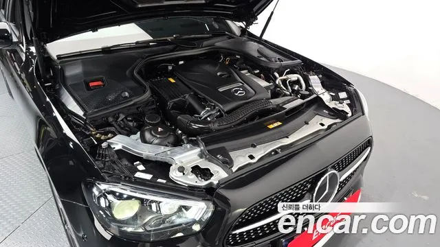 Mercedes-Benz E-Класс 2023 thumb 6