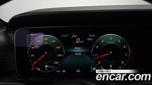 Mercedes-Benz E-Класс 2023 thumb 8