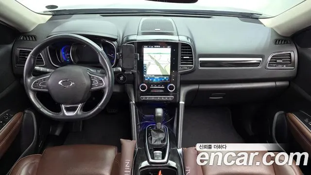 Renault-KoreaSamsung Koleos 2017 thumb 7