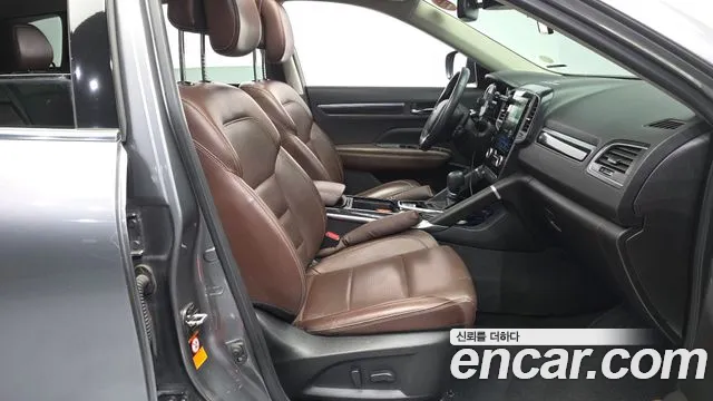 Renault-KoreaSamsung Koleos 2017 thumb 11