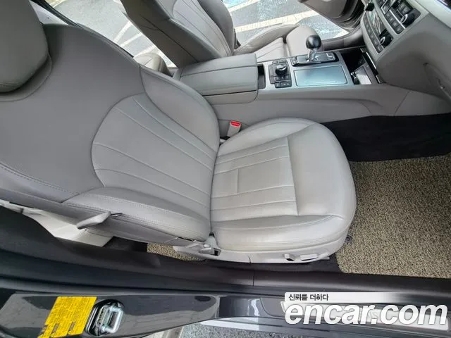 Genesis G80 2020 thumb 12