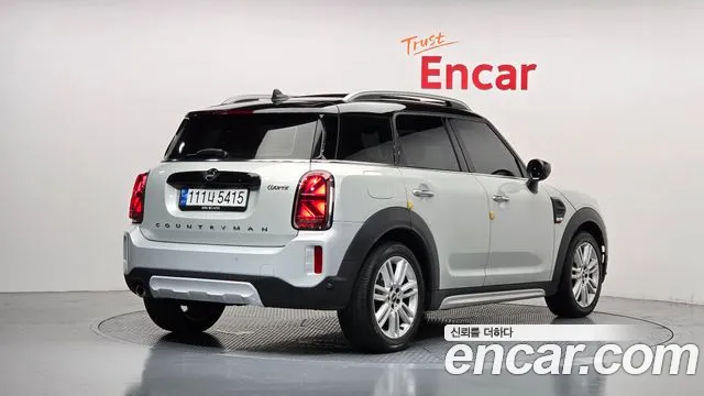 MINI Countryman 2022 thumb 2