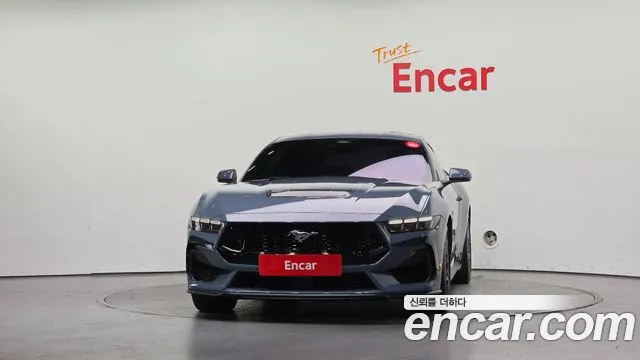 Ford Mustang Mach-E 2024 thumb 3