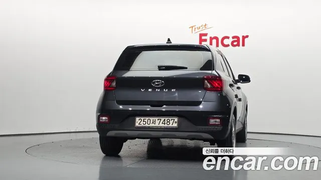 Hyundai Venue 2020 thumb 4
