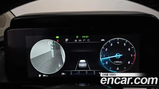 Kia Carnival 2023 thumb 8