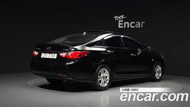 Hyundai Sonata 2010 thumb 2
