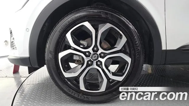 Renault-KoreaSamsung Arkana 2022 thumb 5