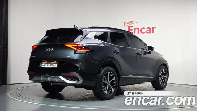 Kia Sportage 2022 thumb 2