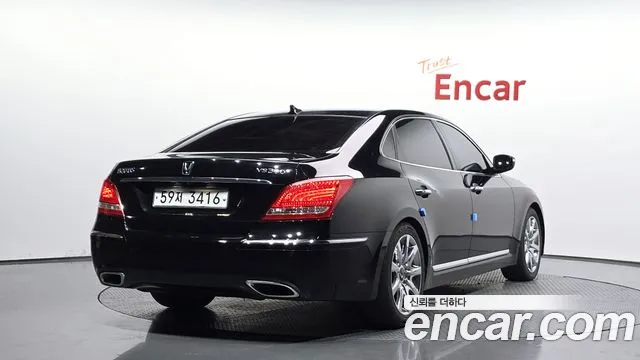 Hyundai Equus 2010 thumb 2