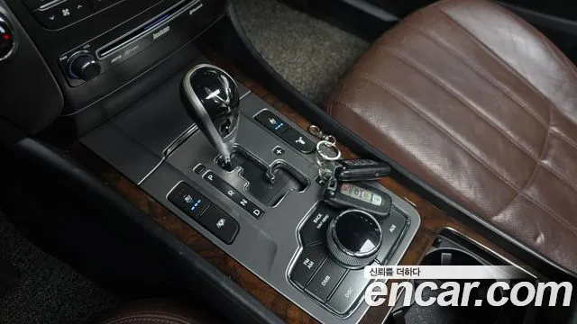 Hyundai Equus 2010 thumb 9