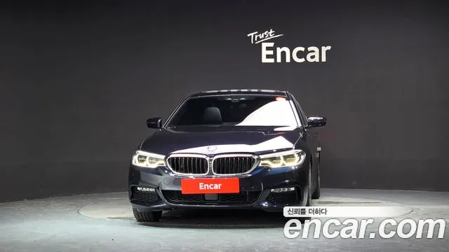 BMW 5-Series 2017 thumb 3