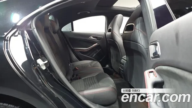 Mercedes-Benz CLA 2017 thumb 11