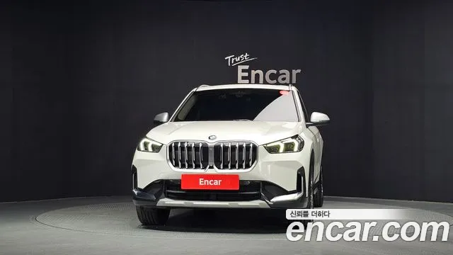 BMW X1 2024 thumb 3