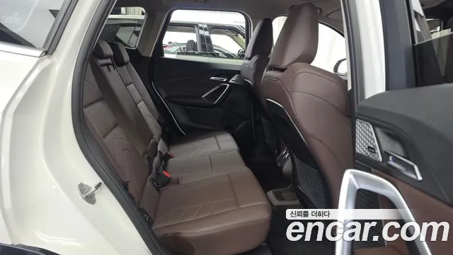 BMW X1 2024 thumb 12