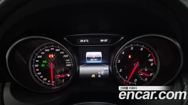 Mercedes-Benz A-Класс 2017 thumb 8