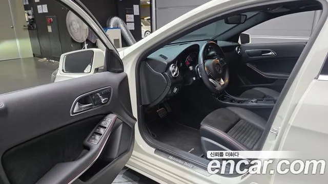 Mercedes-Benz A-Класс 2017 thumb 10