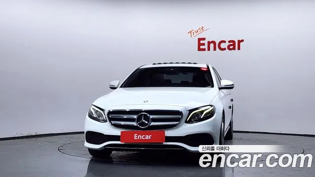 Mercedes-Benz E-Класс 2016 thumb 3