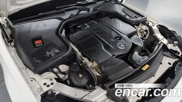 Mercedes-Benz E-Класс 2016 thumb 6