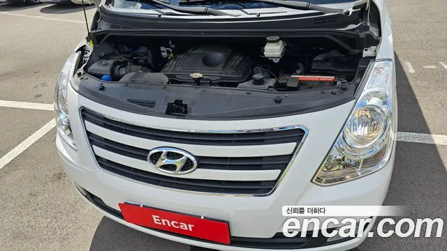 Hyundai Starex 2015 thumb 6