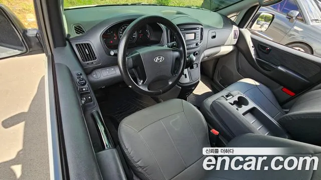 Hyundai Starex 2015 thumb 7