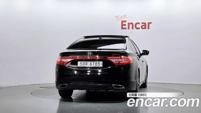 Hyundai Grandeur 2014 thumb 4