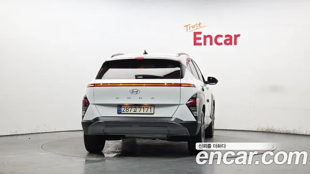 Hyundai Kona 2024 thumb 3