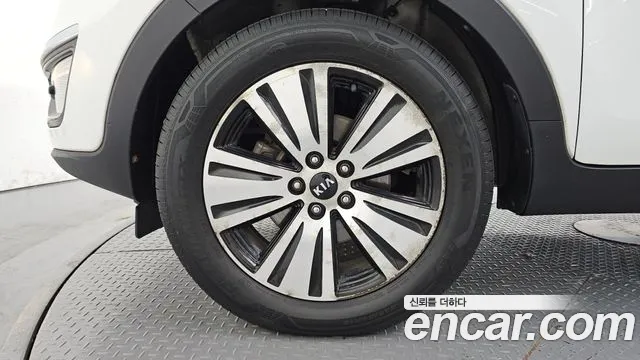 Kia Sportage 2013 thumb 5