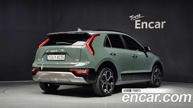 Kia Niro 2022 thumb 2
