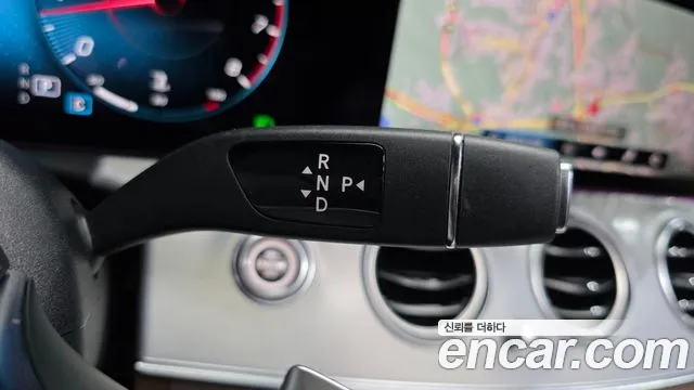 Mercedes-Benz E-Класс 2021 thumb 9