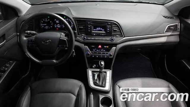 Hyundai Avante 2016 thumb 6