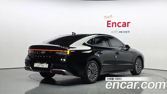 Hyundai Sonata 2024 thumb 2